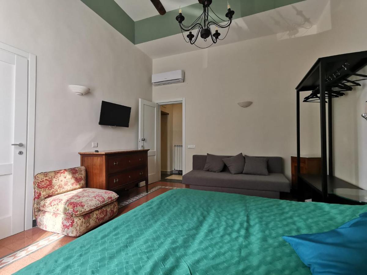 Mergellina 121 Apartment'S Rooms Napoli Ngoại thất bức ảnh